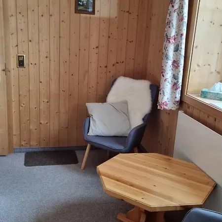 Zur Stilli Dorf Mini-hôtel Davos