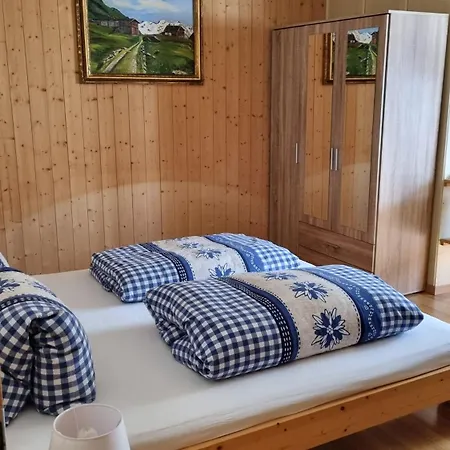 Zur Stilli Dorf Νταβός