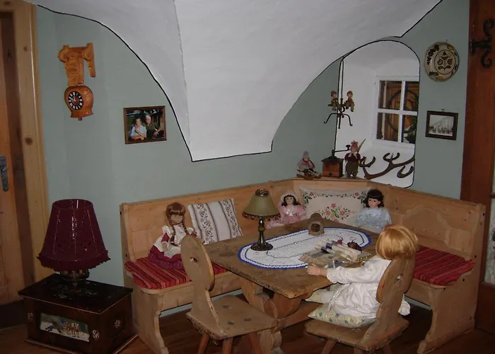 Han/Misafirhane Zur Stilli Dorf