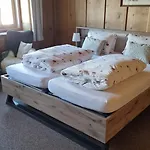 Zur Stilli Dorf * Davos