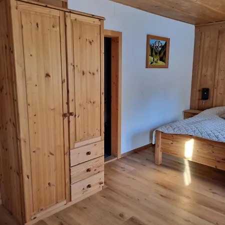 宾馆 Zur Stilli Dorf 达沃斯